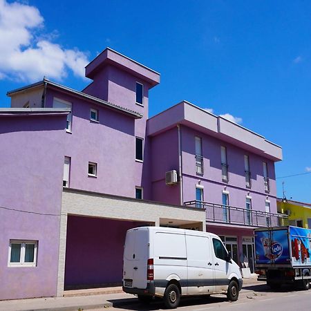 מלון Međugorje Pansion Viola מראה חיצוני תמונה